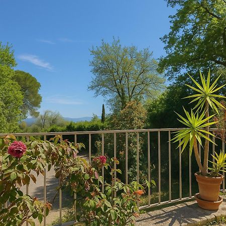 Charmante Maison Avec Jardin Aux Portes Des Gorges De L'Ardeche Saint-Julien-de-Peyrolas Exteriör bild