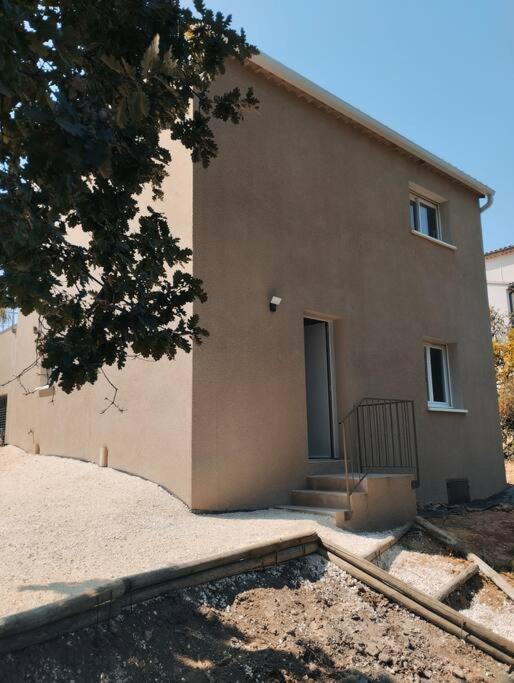 Charmante Maison Avec Jardin Aux Portes Des Gorges De L'Ardeche Saint-Julien-de-Peyrolas Exteriör bild